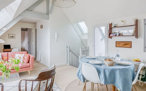 Fleurs D'Ajoncs: Table, Furniture, Property, White, Couch, Chair, Azure, Interior Design, Decoration, Wood