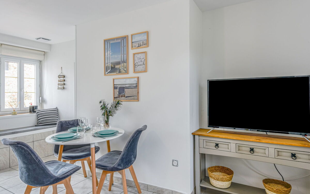Accommodation:&nbsp;L'Oyat 652.1