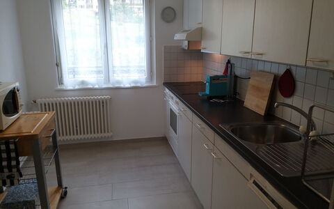 Minusio 45: Kitchen Sink, Cabinetry, Sink, Property, Furniture, Window, Building, Kitchen, Countertop, Wood