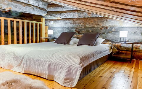 Salmikankaan Kelo D2: Interior Design, Flooring, Wood, Floor, Furniture, Wood Flooring, Bedroom, Bed, Ceiling, Lighting