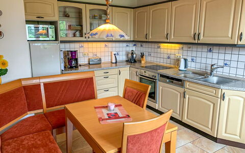 Osterkamp: Cabinetry, Countertop, Kitchen Sink, Property, Sink, Furniture, Tap, Kitchen, Wood, Interior Design