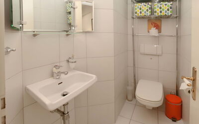 Accommodation:&nbsp;Alpes et Lac 2 205.2