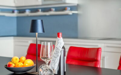 Accommodation:&nbsp;Penthouse 1 29.3