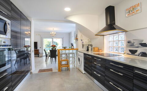 Teruel: Cabinetry, Countertop, Kitchen, Shelving, Wood, Flooring, Floor, House, Hardwood, Shelf