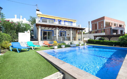 Teruel: Water, Plant, Sky, Building, Property, Swimming Pool, Azure, Window, Chair, Architecture