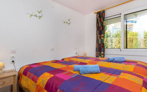 Moré Iii: Furniture, Property, Building, Azure, Orange, Textile, Lighting, Bed Frame, Interior Design, Yellow
