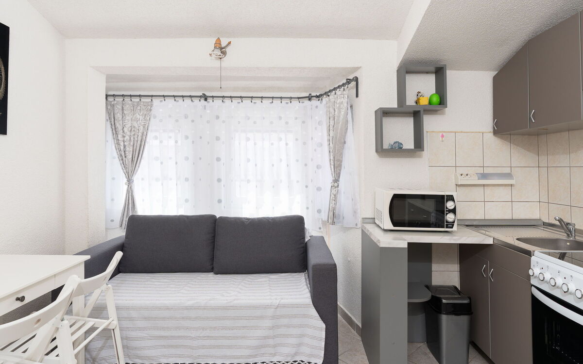 Accommodation:&nbsp;Mia 141.2