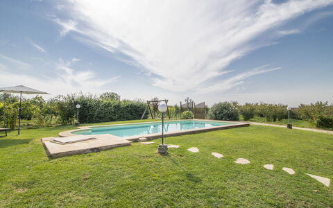 La Quercia: Sky, Cloud, Plant, Water, Swimming Pool, Tree, Natural Landscape, Land Lot, Grass, Leisure