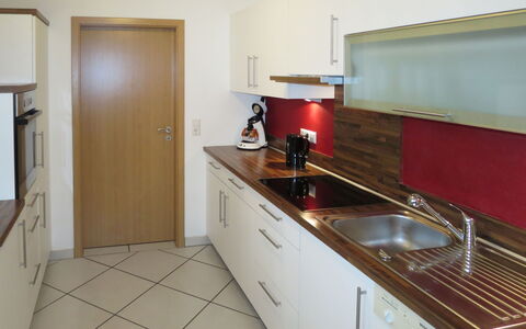 Mittelberghof: Kitchen Sink, Cabinetry, Sink, Tap, Countertop, Home Appliance, Wood, Kitchen Appliance, Kitchen, Plumbing Fixture