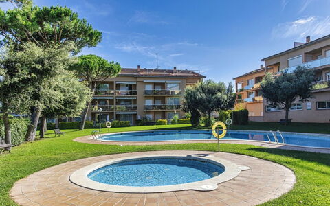 Pals 480: Residential Area, Apartment, Swimming Pool, Condominium, Estate, Resort, Garden, Yard, Lawn, Hacienda
