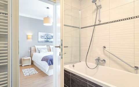 Villa Mala Halu: Shower Head, Bathtub, Property, Plumbing Fixture, Shower, Shower Panel, Bathroom, Shower Bar, Building