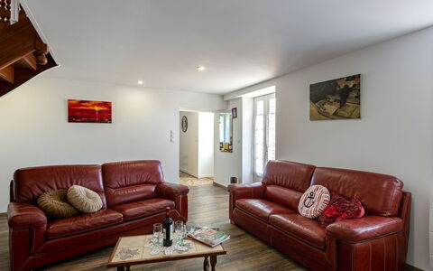 Ty Ruz: Brown, Couch, Furniture, Table, Picture Frame, Wood, Building, Lighting, Living Room, Interior Design