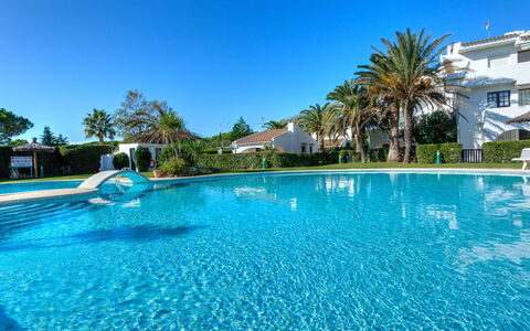 Blue Ducado de Golf: Blue, Water, Swimming Pool, Leisure, Resort, Landscaping, Tropics, Shade, Resort Town