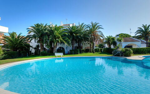 Blue Ducado de Golf: Swimming Pool, Resort, Leisure, Eco Hotel, Hacienda, Landscaping, Shade, Hotel, Resort Town