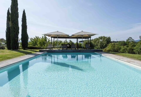 Villa Dell'acquaborra: Blue, Water, Swimming Pool, Shade, Outdoor Furniture, Resort, Eco Hotel, Landscaping, Reflection, Reflecting Pool