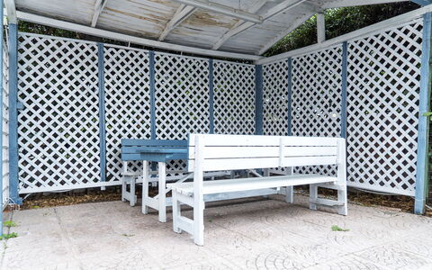 La Terrazza Di Santa Marinella: Building, Furniture, Property, Table, Wood, Plant, Shade, Textile, Rectangle, Couch