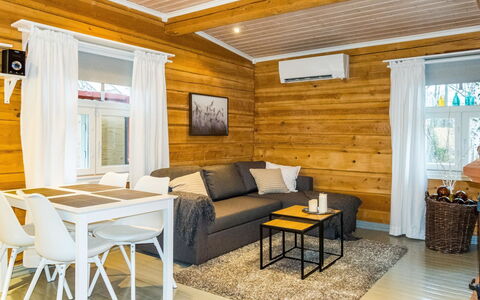 Renkitupa: Rural Area, Hill Station, Village, Mountain Range, Valley, Mountain Village, Alps, Eco Hotel, Balcony, Hotel