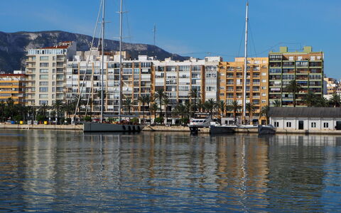 Puerto Denia: Water, Body Of Water, Building, Waterway, City, Channel, Architecture, Apartment, Condominium