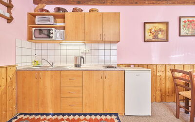 Accommodation:&nbsp;Chlívce U Hronova 10.3