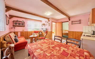 Accommodation:&nbsp;Chlívce U Hronova 10.3