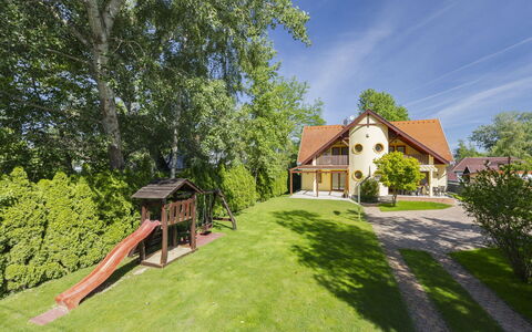 Jókai: House, Home, Human Settlement, Cottage, Lawn, Garden, Estate, Yard, Landscaping, Farmhouse