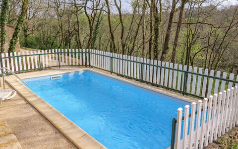 Le Sorbier: Water, Plant, Property, Swimming Pool, Tree, Fence, Body Of Water, Sky, Rectangle, Shade