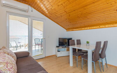 Accommodation:&nbsp;Maja 120.1