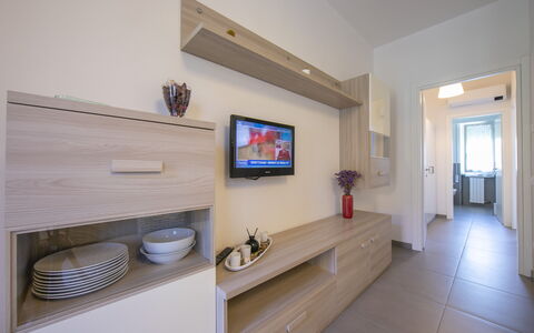 Pontremoli Apartments: Wood, Picture Frame, Houseplant, Interior Design, Comfort, Flooring, Floor, Living Room, Hall, Hardwood