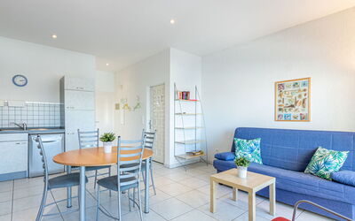 Accommodation:&nbsp;Port Primer 666.2