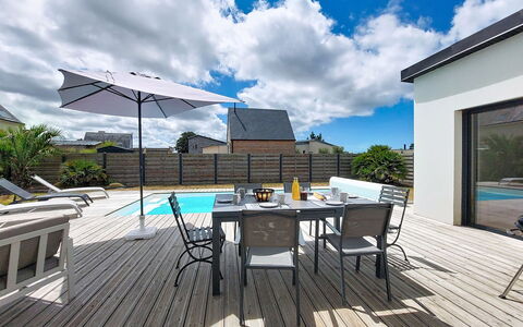 Les Lagons du Lividic: Furniture, Outdoor Furniture, Chair, Deck, Outdoor Table, Composite Material, Kitchen & Dining Room Table, Patio, Shade, Swimming Pool