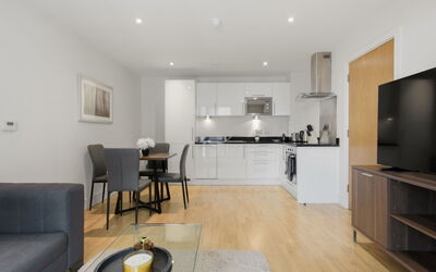 Accommodation:&nbsp;Amber Court 1 302.1