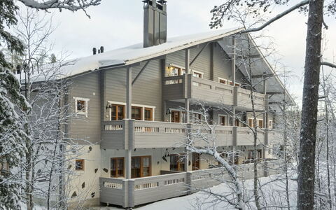 Puolikuu A7: Cottage, House, Home, Garden Buildings, Siding, Log Cabin, Farmhouse, Estate, Shed, Yard