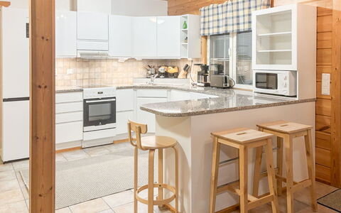 Tahkontupa: Kitchen, Furniture, Interior Design, Flooring, Countertop, Wood, Kitchen Appliance, Ceiling, Cabinetry, Floor