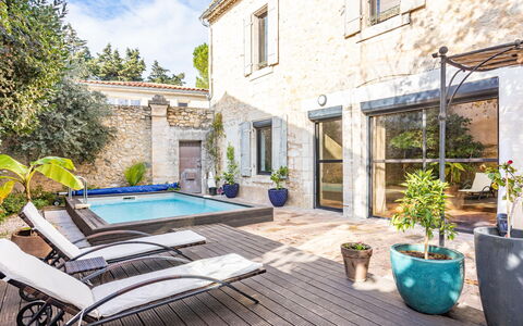 Le Mas Provençal: Plant, Building, Furniture, Property, Window, Sky, Flowerpot, Houseplant, Azure, Blue