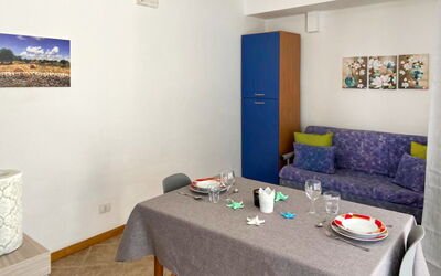 Mare 120.1: Table, Furniture, Property, Building, Picture Frame, House, Interior Design, Door, Living Room, Floor