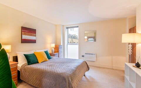 Great Suffolk Street, Waterloo: Furniture, Property, Comfort, Cabinetry, Wood, Window, Shade, Interior Design, Lamp, Floor