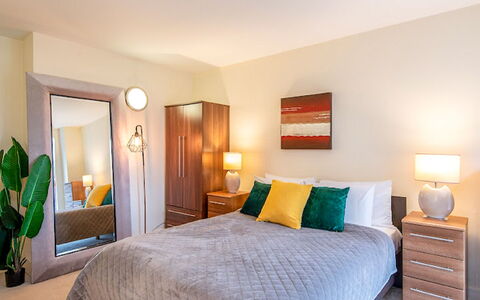 Great Suffolk Street, Waterloo: Furniture, Property, Green, Comfort, Azure, Wood, Lighting, Cabinetry, Lamp, Interior Design