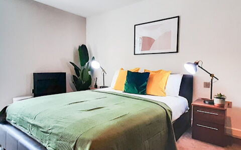 Friends Street: Furniture, Property, Photograph, Comfort, Building, Lighting, Interior Design, Architecture, Wood, Bed Frame