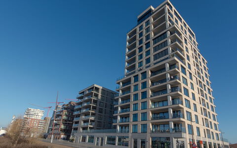 Oostende 310: Building, Sky, House, Tower Block, Condominium, Urban Design, Window, Neighbourhood, Skyscraper, Residential Area