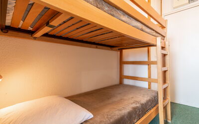 Accommodation:&nbsp;Home Club (Lavachet) 200.13