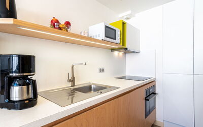 Accommodation:&nbsp;Home Club (Lavachet) 200.9