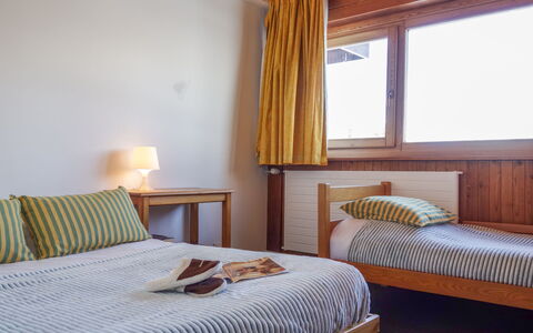 Tignes 220: Furniture, Property, Comfort, Window, Building, Azure, Bed Frame, Shade, Wood, Textile