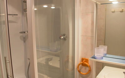 Accommodation:&nbsp;Les Pistes (Lavachet) 240.2