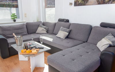 Accommodation:&nbsp;Stark 183.1