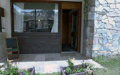 Accommodation:&nbsp;Le 2100 a et B (Lavachet) 245.8