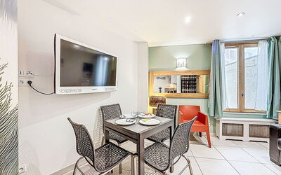 Accommodation:&nbsp;Le Sefcotel (Val Claret) 300.22