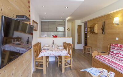 Le Borsat (Val Claret) 315.14: Table, Furniture, Property, Azure, Wood, Picture Frame, Lighting, Living Room, Interior Design, Flooring