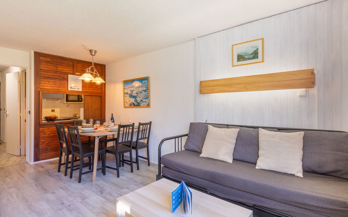 Accommodation:&nbsp;Les Tommeuses (Val Claret) 320.9