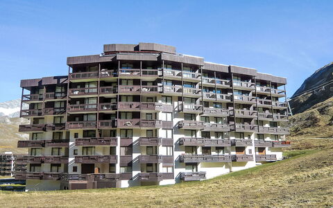 Tignes 320: Apartment, Condominium, Snow, Glacial Landform, Winter, Freezing, Balcony, Mountain Village