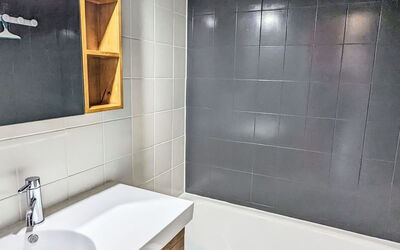 Accommodation:&nbsp;Les Tommeuses (Val Claret) 320.25